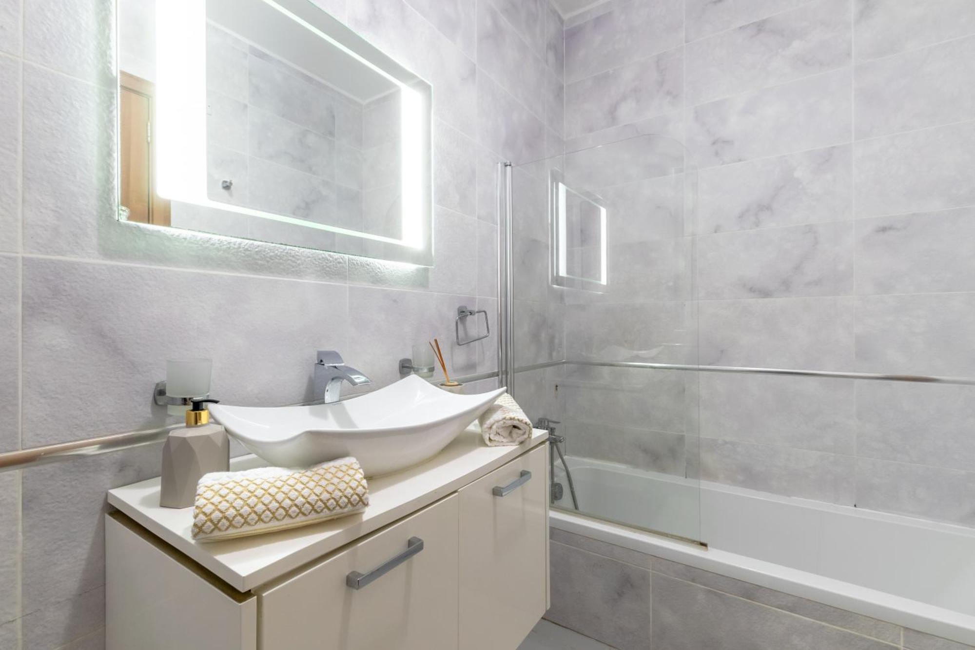 Amazing With Side Sea View Апартаменты Сент-Полс-Бей